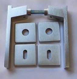 MANIGLIA PER PORTA LINEA CALI' ITAL LINEA ASTRID ALLUMINIO CROMO SATINATO