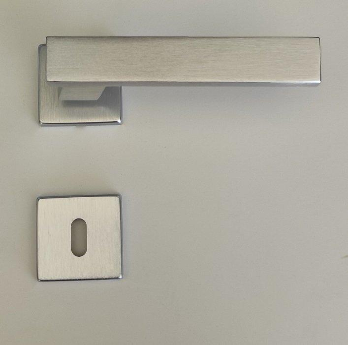 MANIGLIA PER PORTA LINEA CALI' ITAL LINEA ASTRID ALLUMINIO CROMO SATINATO