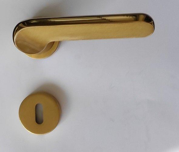 Maniglia per porta interna  FUSITAL serie TRE B cod. H 37 R8