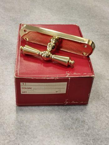 Cremonese a martellina  per finestra POGGI&MARIANI serie TIFFANY 44C