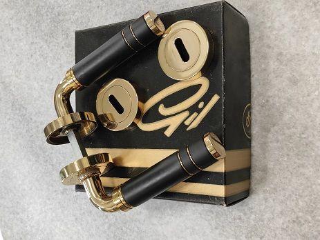 Maniglia per porte interne in ottone GIL modello BIJOU